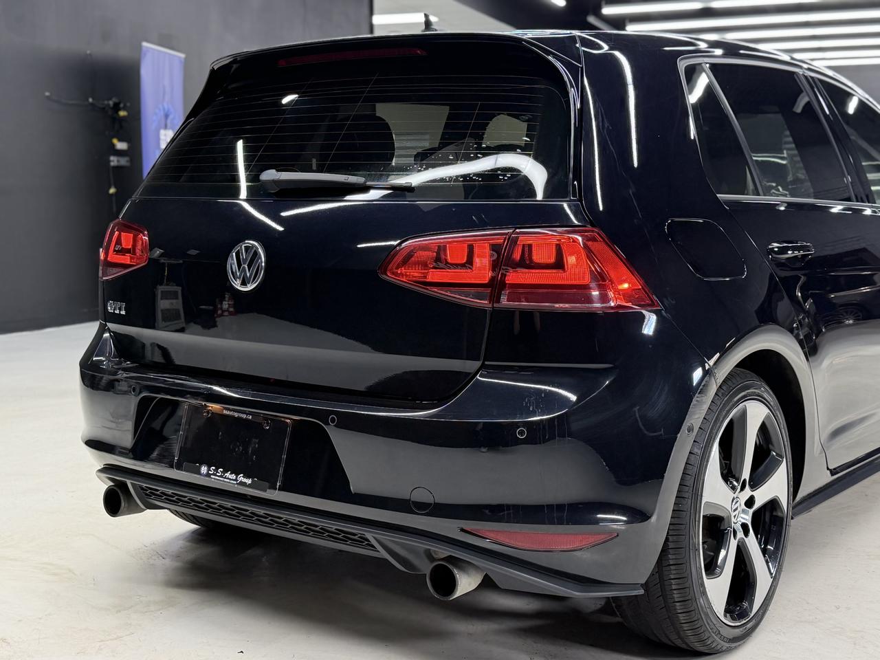 2017 Volkswagen GTI 6SPD|AUTOBAHN|NAV|BACKUP|ACC|LKA|PANO| Photo