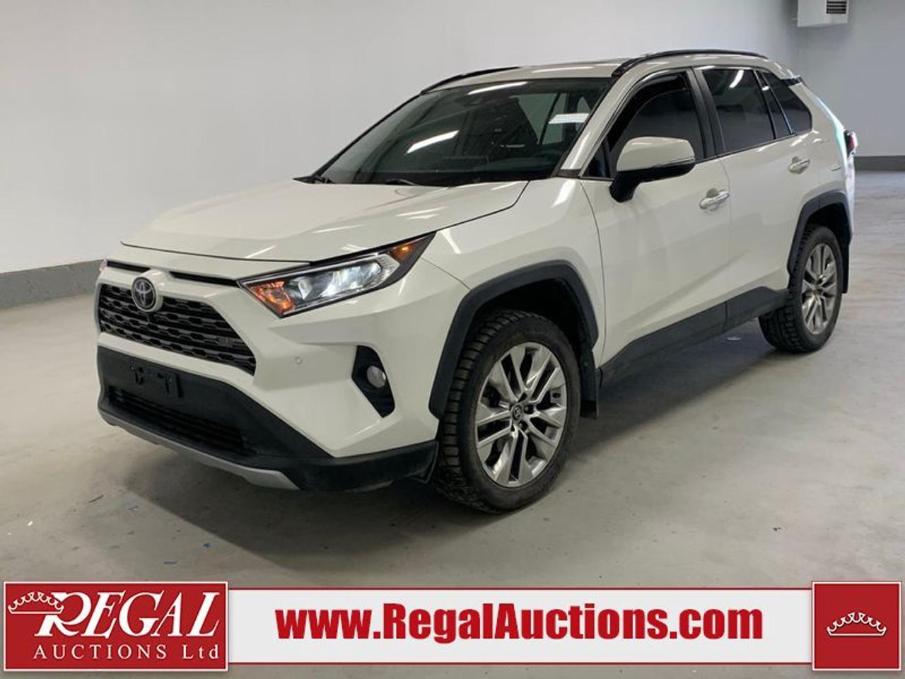 OFFERS WILL NOT BE ACCEPTED BY EMAIL OR PHONE - THIS VEHICLE WILL GO ON TIMED ONLINE AUCTION on Saturday May 16.<br><br/>VEHICLE DESCRIPTION <br/>Stock #: 30647 <br/>Lot #: R048 <br/>Reserve Price: $25,000 <br/>CarProof Report: Available at www.RegalAuctions.com <br/><br/>IMPORTANT DECLARATION <br/>Finance Repo: This vehicle has been seized or surrendered to a creditor or bankruptcy trustee. <br/>Active Status: This vehicles title is listed as Active Status. <br/> Live Online Bidding: This vehicle will be available for bidding over the internet, visit www.RegalAuctions.com to register. <br/> <br/>The simple solution to selling your car or truck. Bring your clean vehicle in with your Drivers License and current Registration and well put it on the auction block at our next sale.<br/><br/>www.RegalAuctions.com