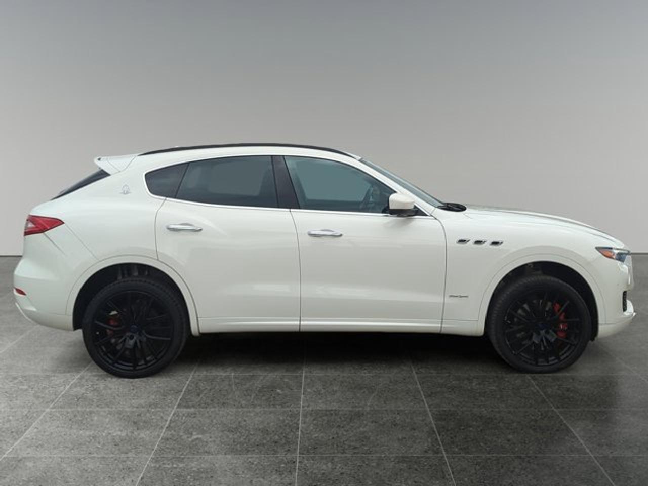 2018 Maserati Levante S GRANSPORT Photo