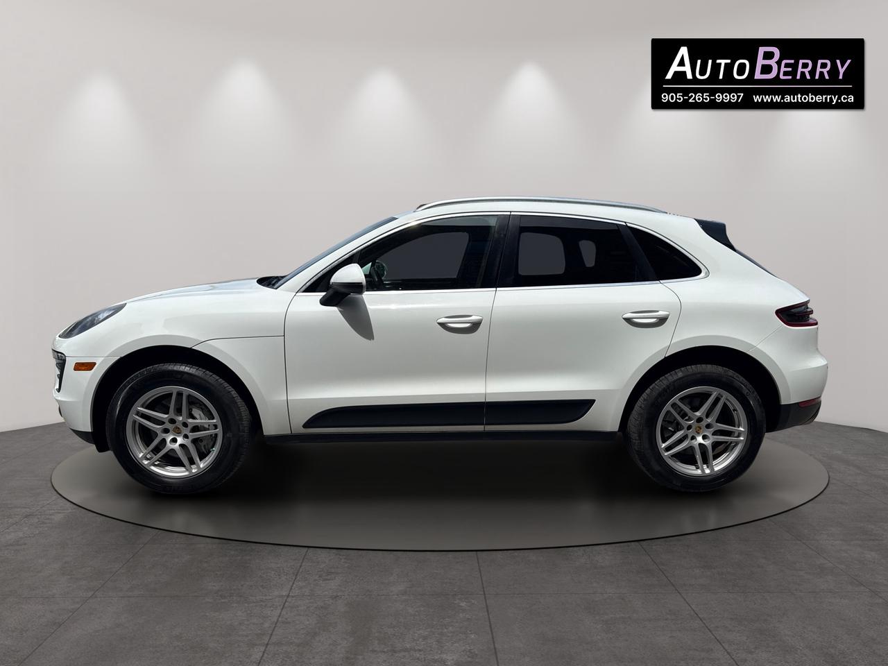 2015 Porsche Macan AWD 4dr S Photo4