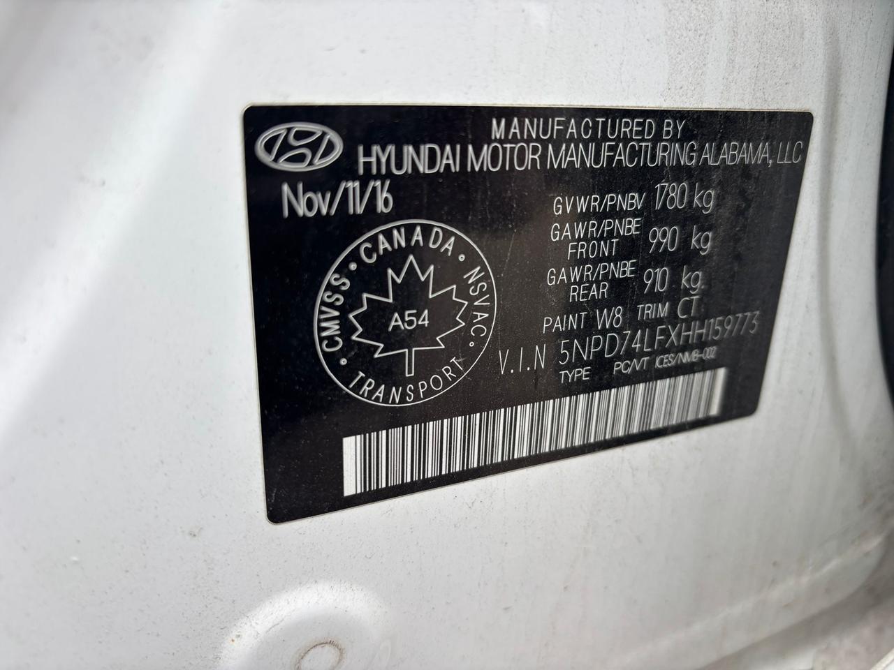 2017 Hyundai Elantra 4DR SDN AUTO LE Photo