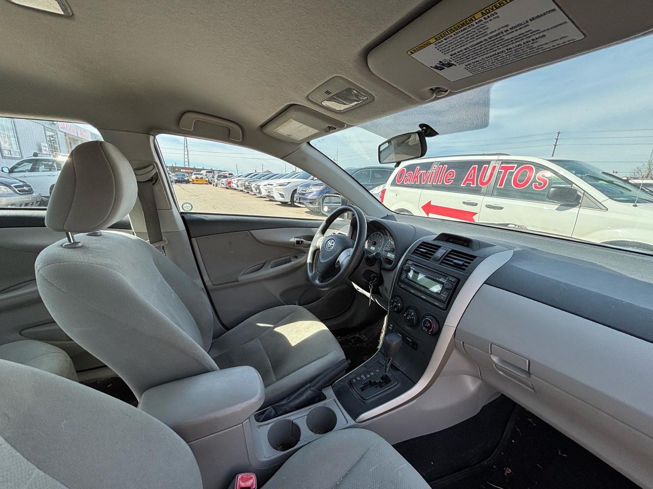 2013 Toyota Corolla 4DR SDN AUTO CE Photo