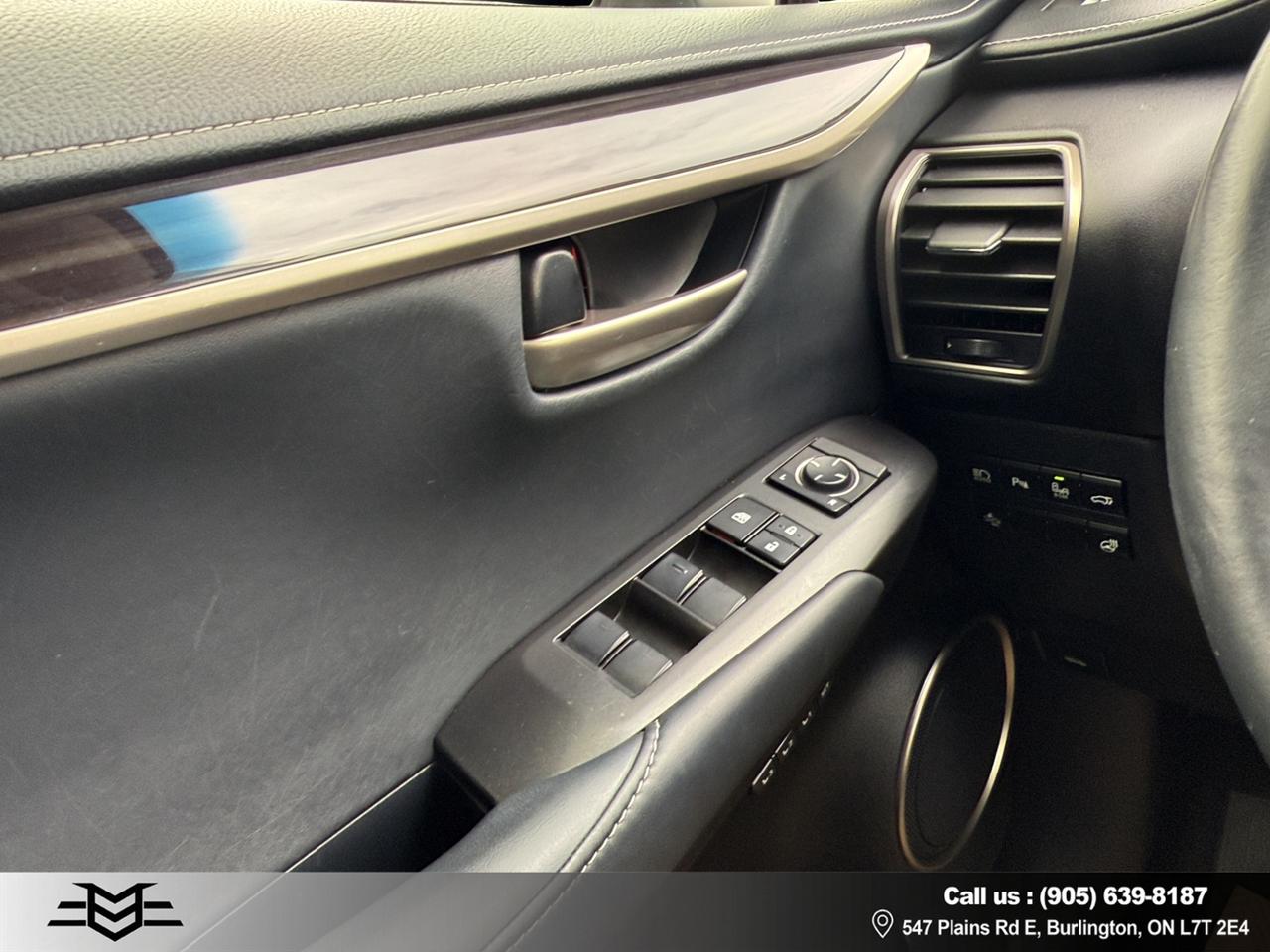 2015 Lexus NX NX 300h Executive PKG - HYBRID - NAVI - LEATHER !!! Photo