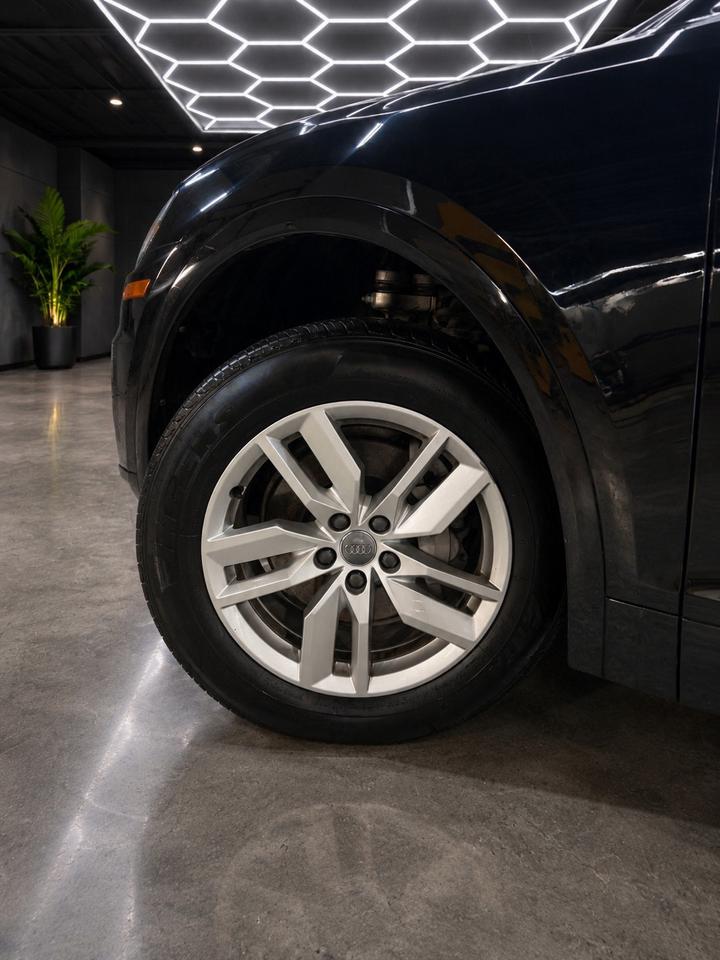 2019 Audi Q5 Komfort quattro Photo