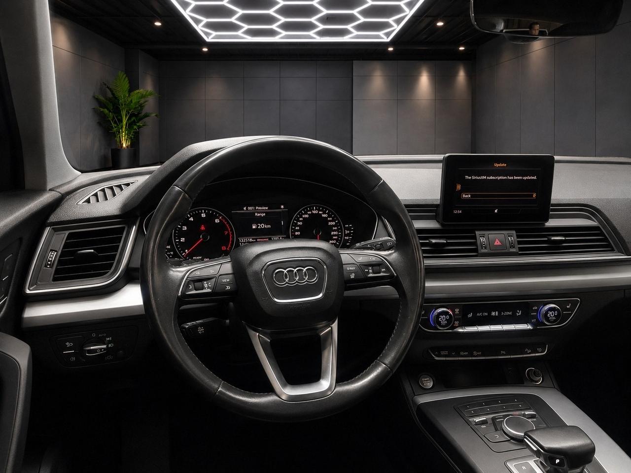 2019 Audi Q5 Komfort quattro Photo