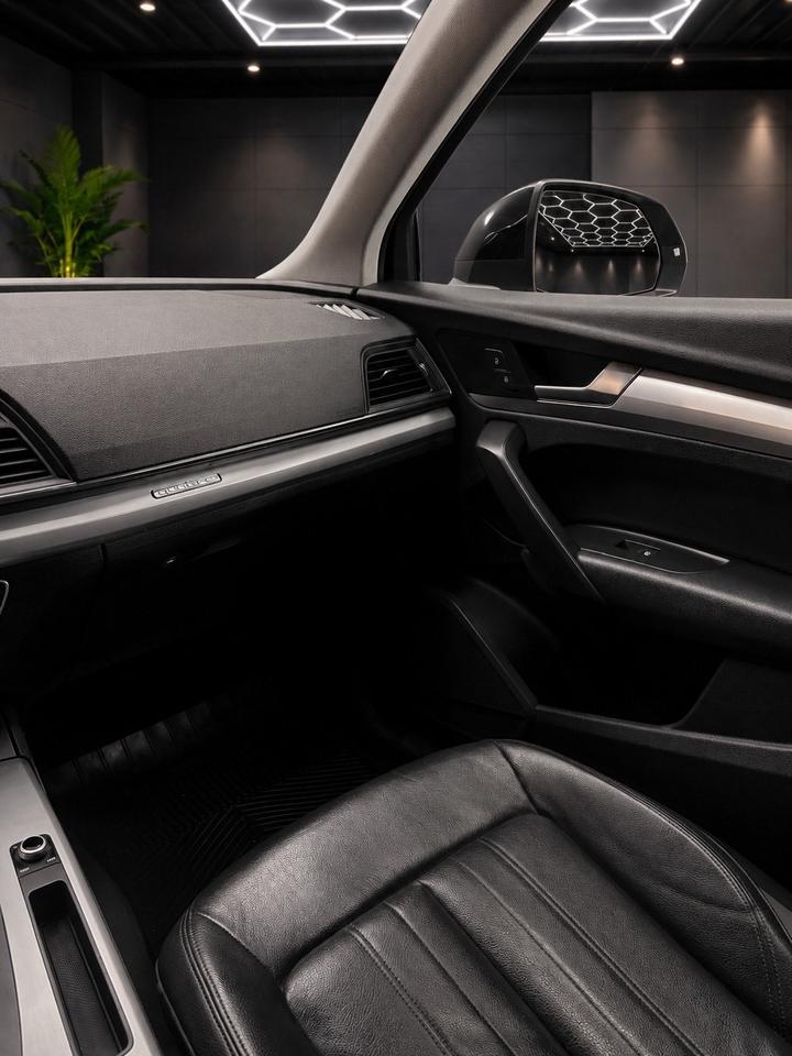2019 Audi Q5 Komfort quattro Photo