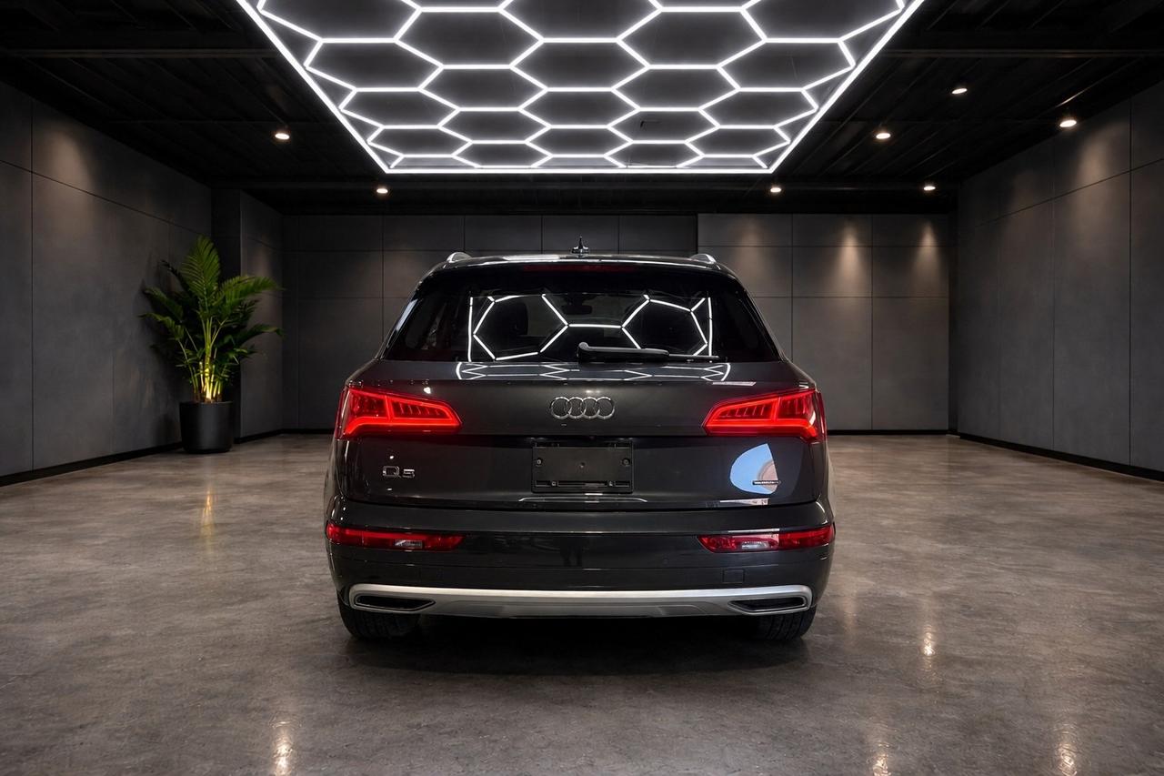2020 Audi Q5 Komfort  quattro Photo3