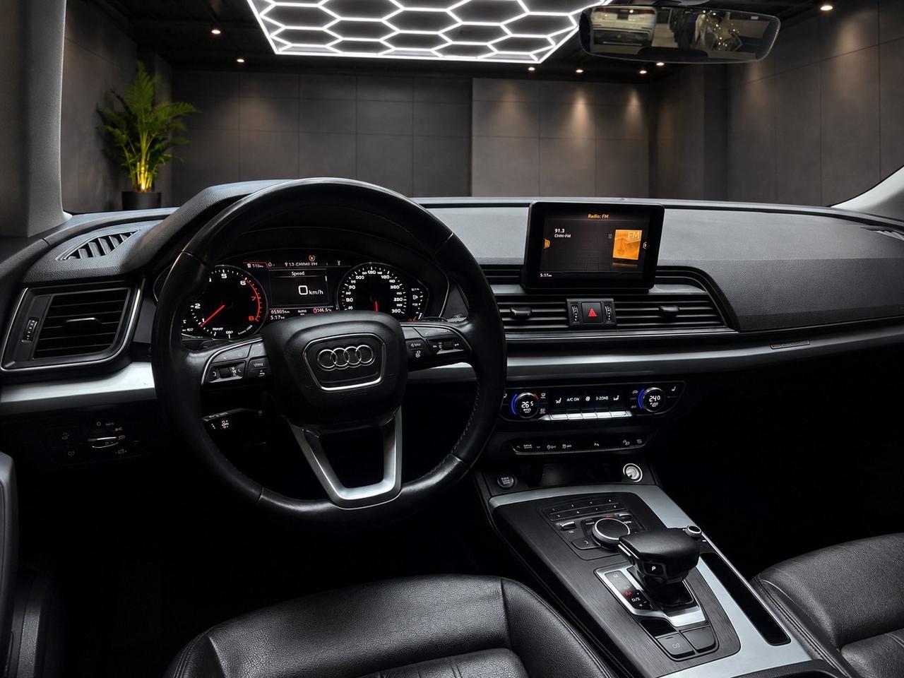 2020 Audi Q5 Komfort  quattro Photo