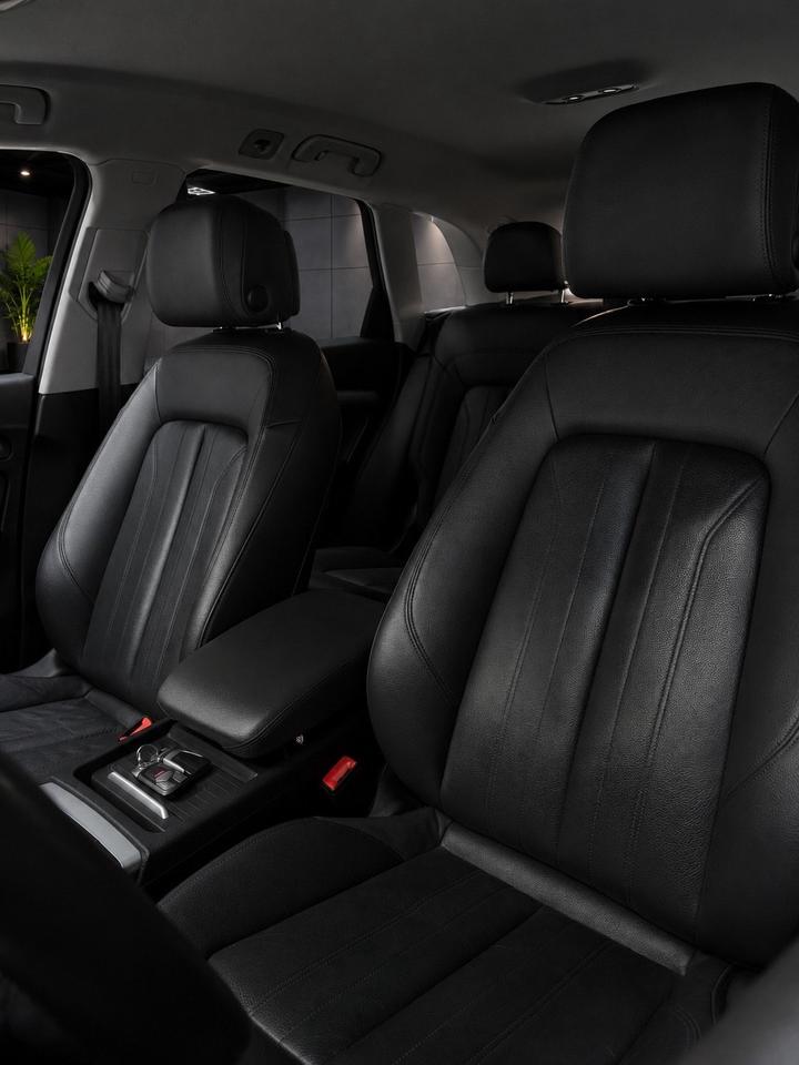 2020 Audi Q5 Komfort  quattro Photo