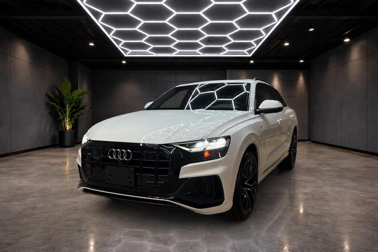 2020 Audi Q8 Progressive SLine quattro Photo