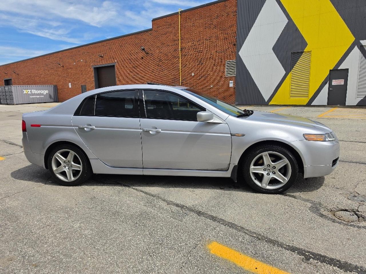 2004 Acura TL AUTO 3.2L **ONLY 47,000KM-ROOF-LEATHER-CAMERA-MINT** Photo