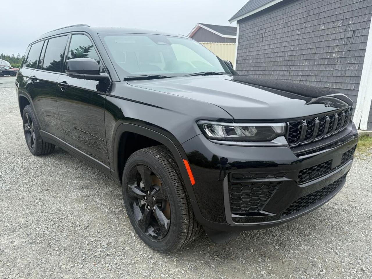 2026 Jeep Grand Cherokee L ALTITUDE Photo