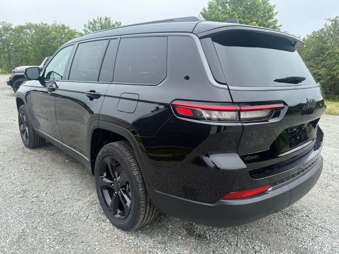 2026 Jeep Grand Cherokee L ALTITUDE Photo