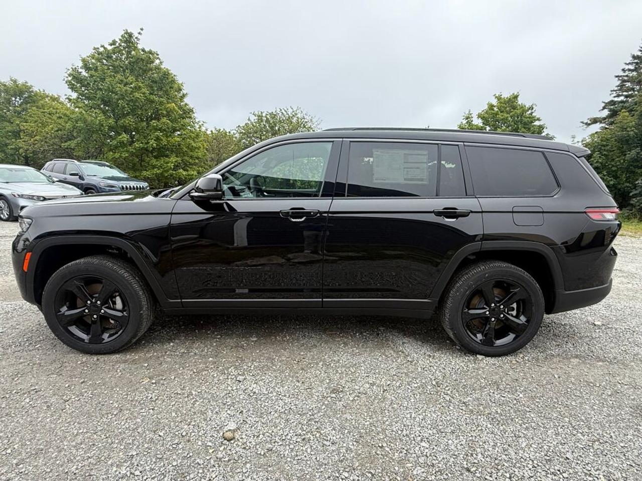 2026 Jeep Grand Cherokee L ALTITUDE Photo