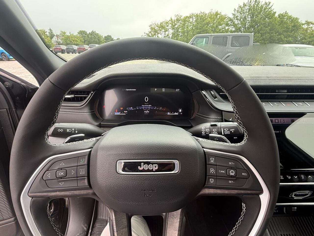2026 Jeep Grand Cherokee L ALTITUDE Photo
