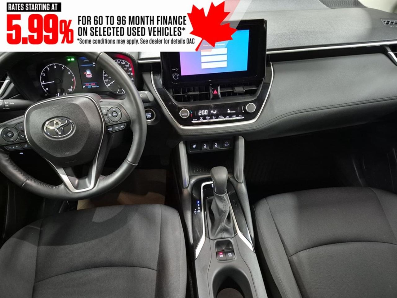 2023 Toyota Corolla Cross LE AWD Photo