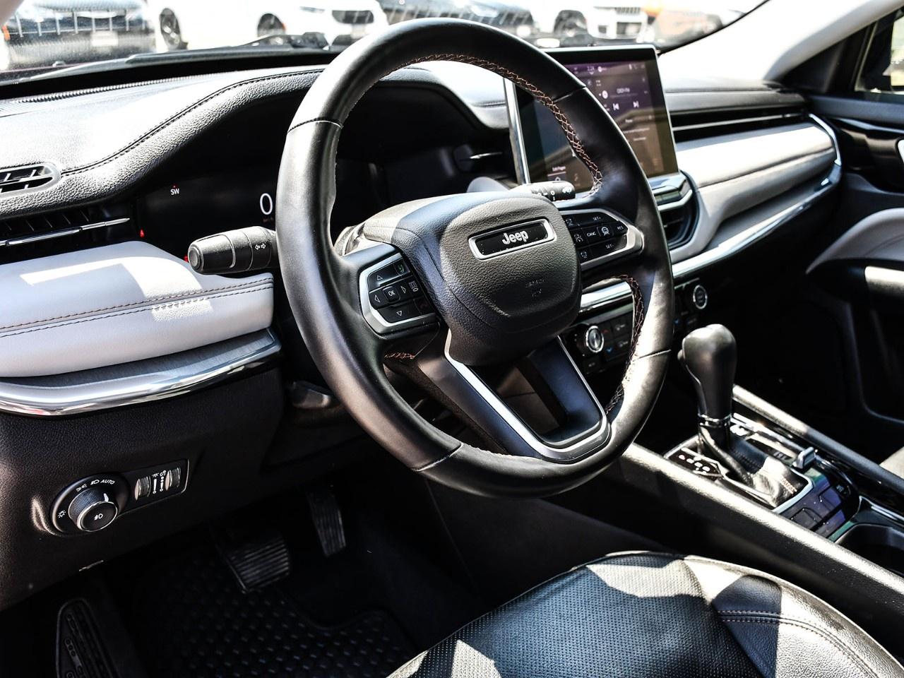 2022 Jeep Compass Limited 4X4 Photo