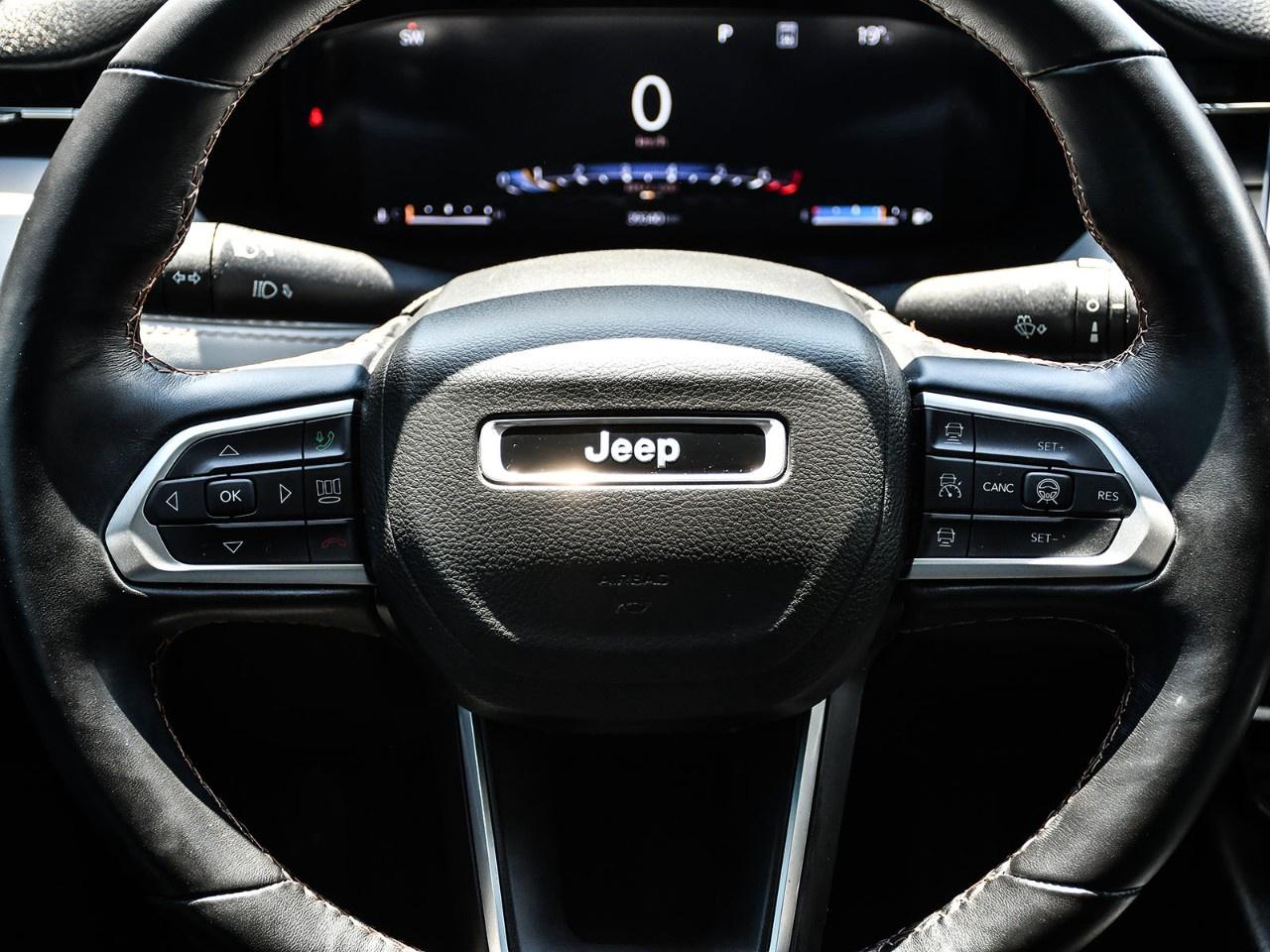 2022 Jeep Compass Limited 4X4 Photo