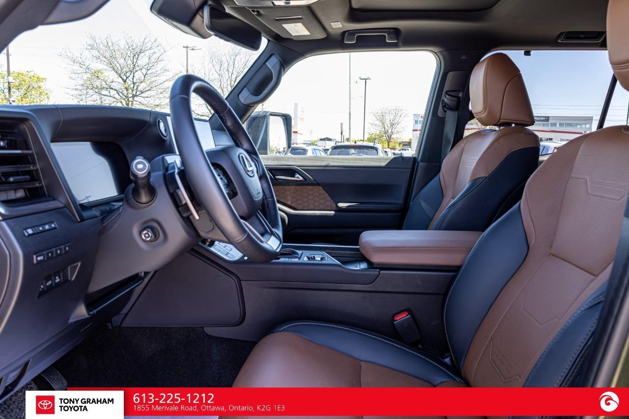 2025 Lexus GX 550 Luxury Pkg., Photo