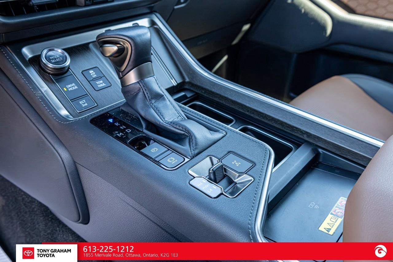 2025 Lexus GX 550 Luxury Pkg., Photo