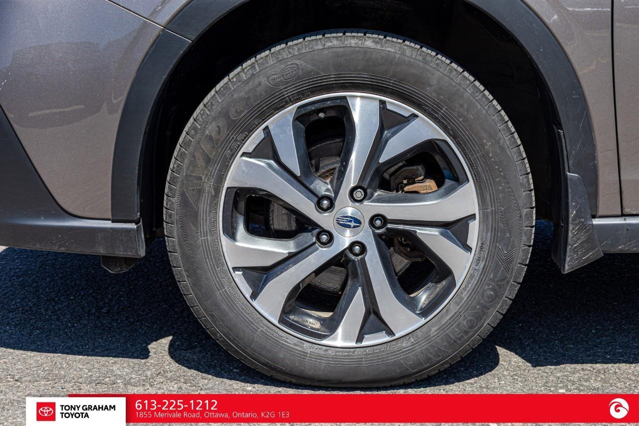2022 Subaru Outback Limited XT Photo