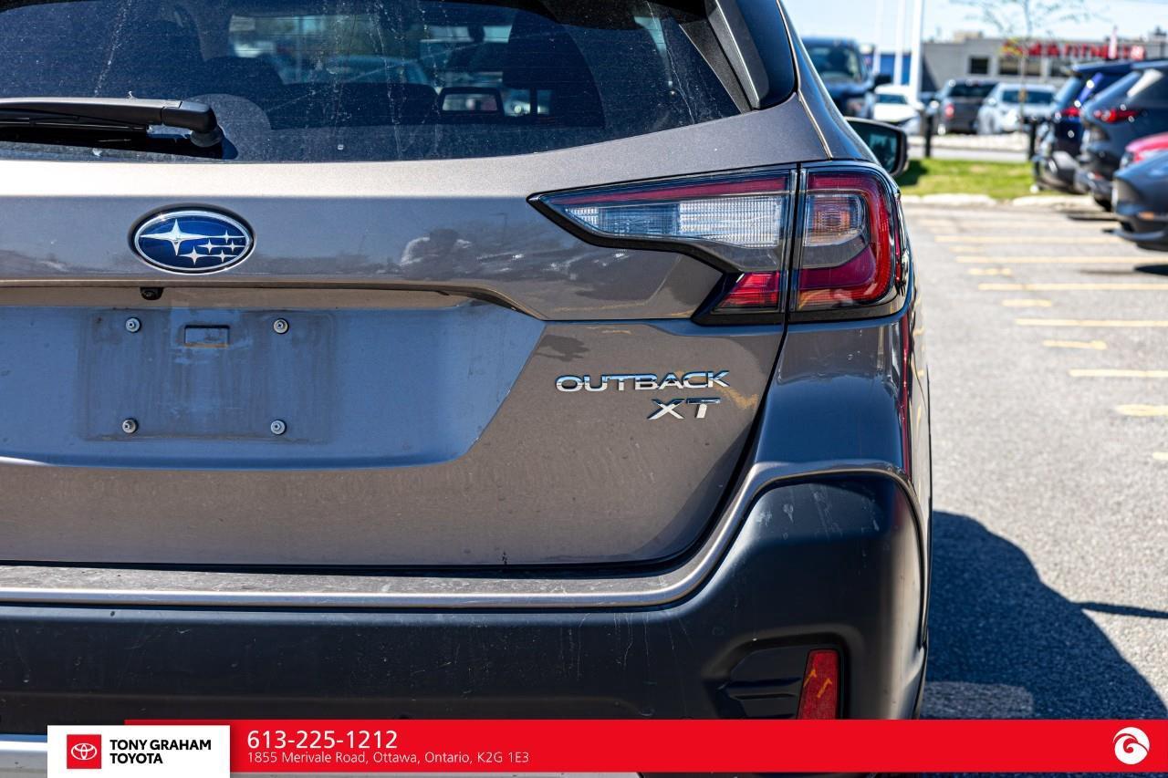 2022 Subaru Outback Limited XT Photo