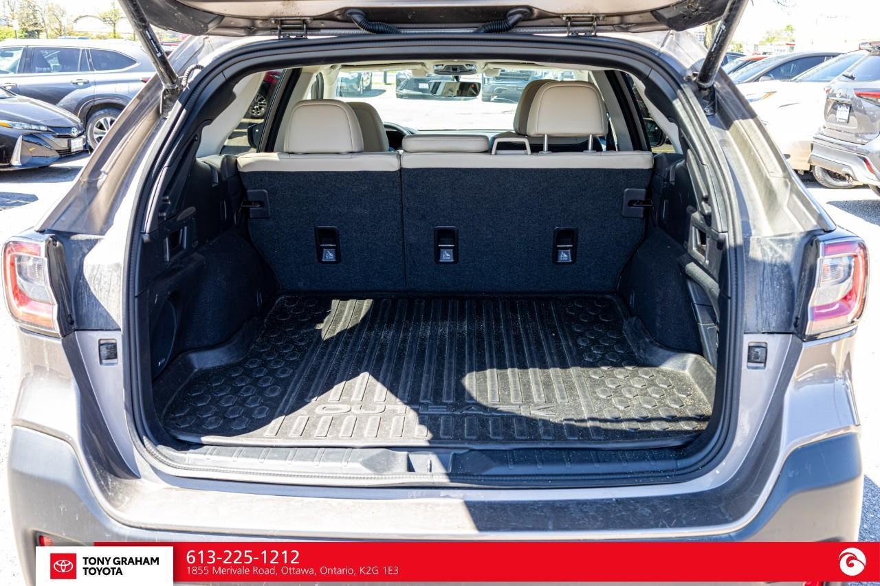2022 Subaru Outback Limited XT Photo