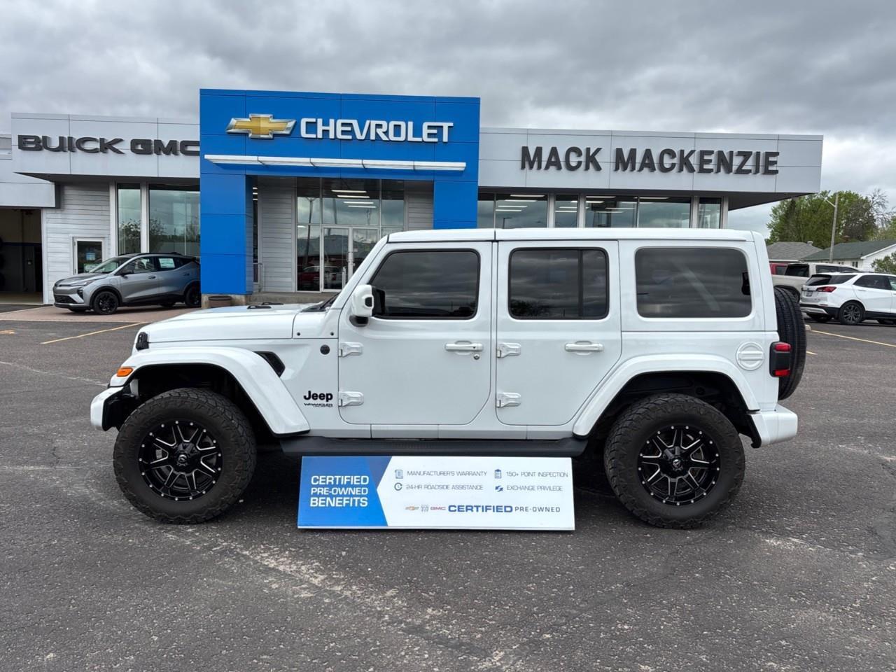 2021 Jeep Wrangler Unlimited Sahara Used 5 Passenger 4X4 Off Road 4 Door Jeep with 3.6L V6, Heated Front Seats, Heated Steering Wheel and Navigation Photo
