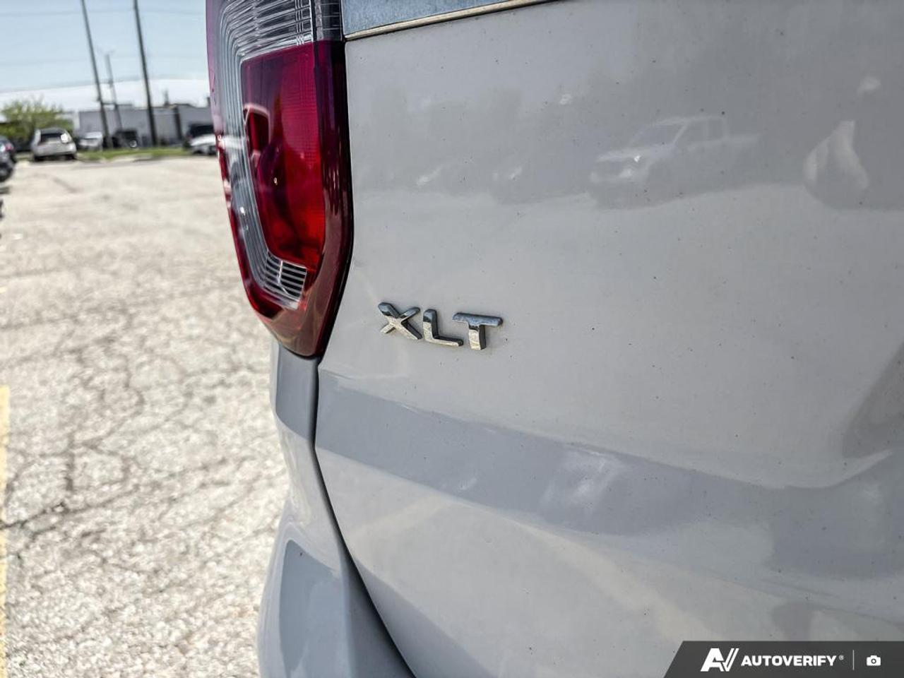 2016 Ford Explorer XLT 202A|BLACK LEATHER HEATED BKT STS|V6|WHLS 20|MOON Photo