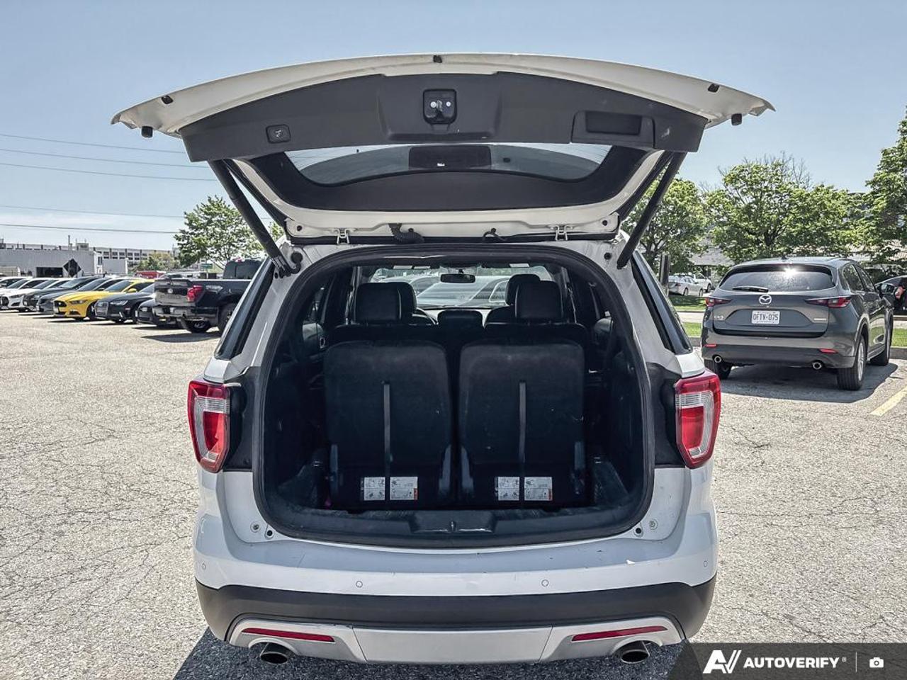 2016 Ford Explorer XLT 202A|BLACK LEATHER HEATED BKT STS|V6|WHLS 20|MOON Photo