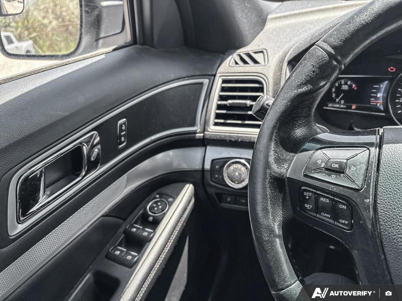2016 Ford Explorer XLT 202A|BLACK LEATHER HEATED BKT STS|V6|WHLS 20|MOON Photo