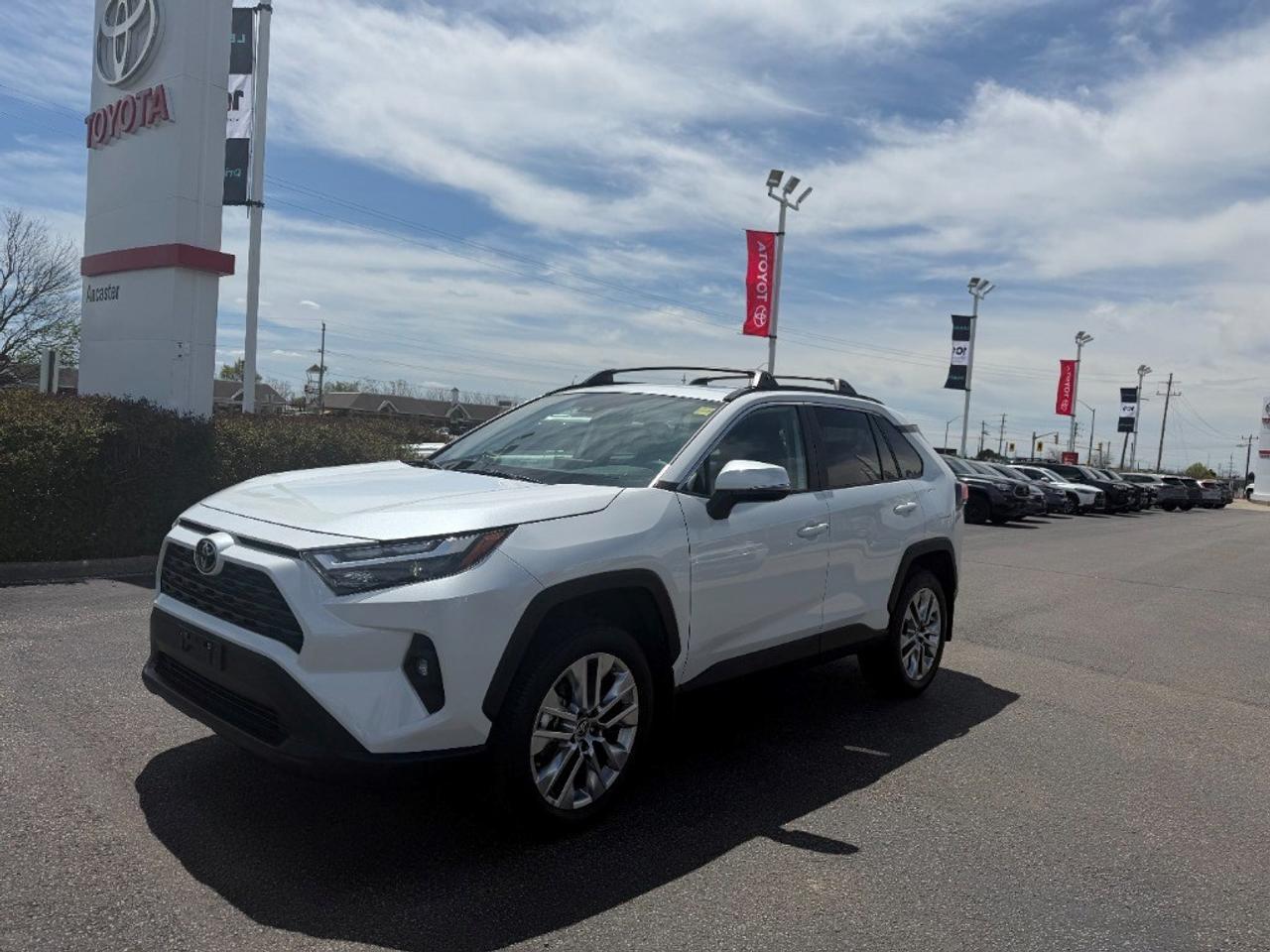 2025 Toyota RAV4 XLE Premium AWD Photo