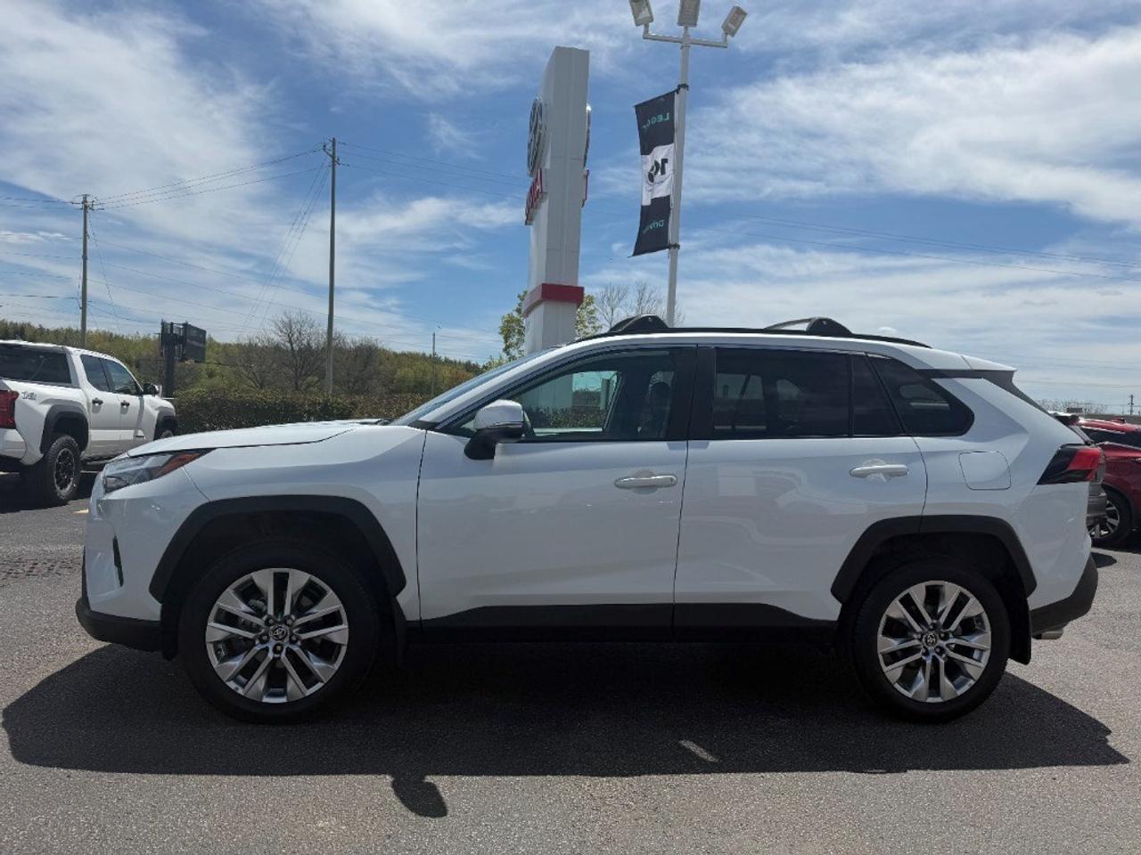 2025 Toyota RAV4 XLE Premium AWD Photo
