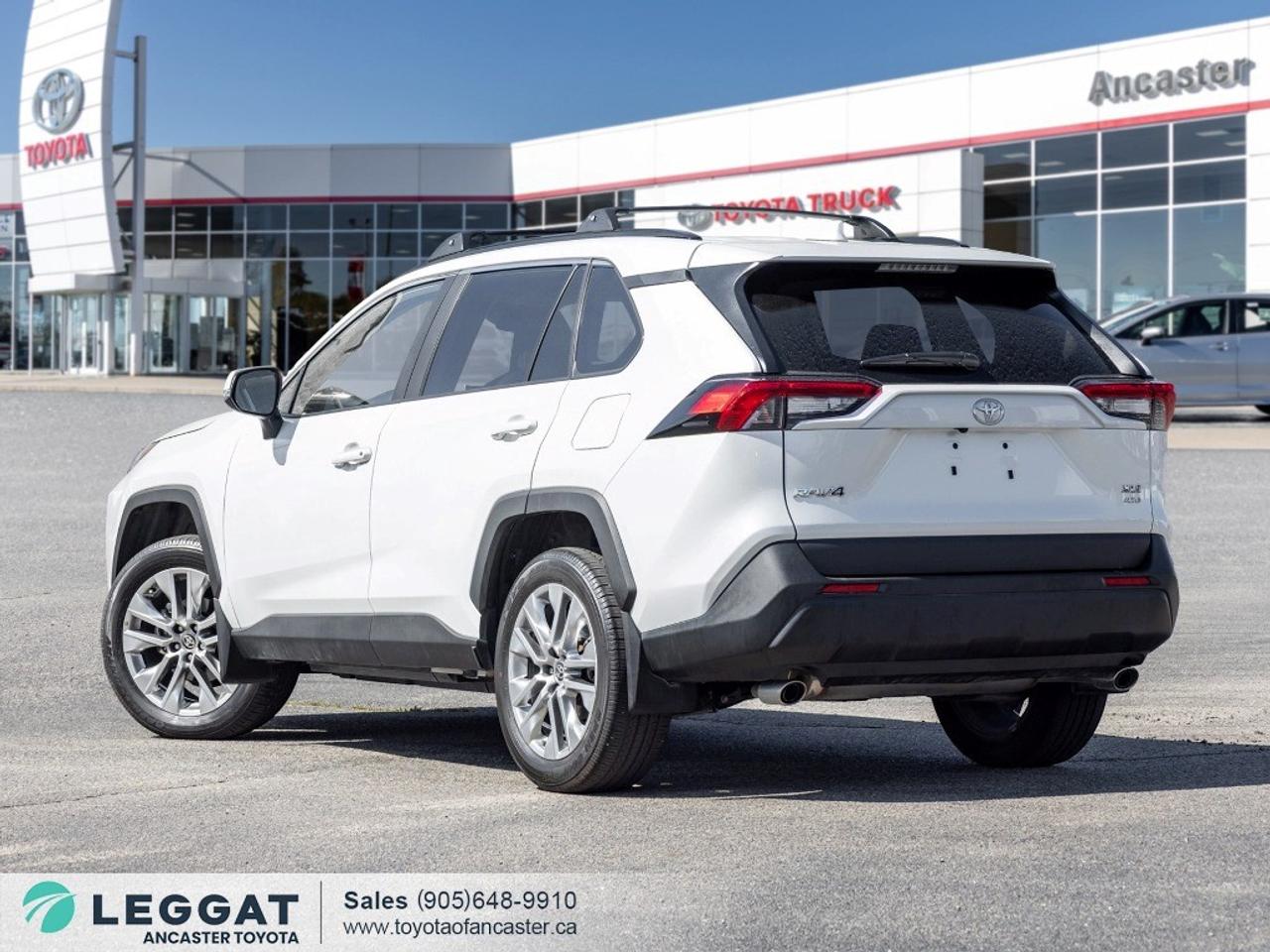 2025 Toyota RAV4 XLE Premium AWD Photo4