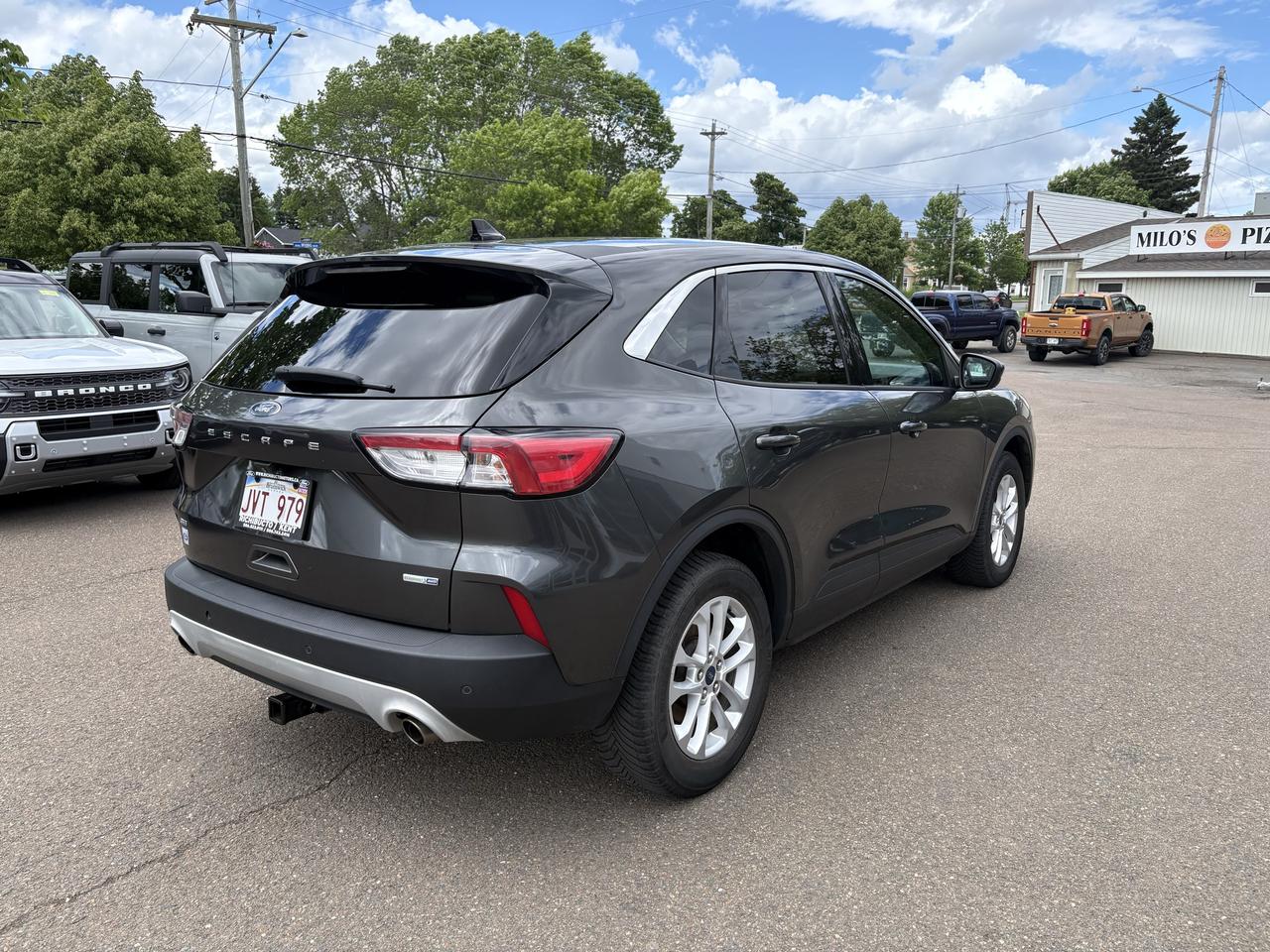 2020 Ford Escape SE Photo4