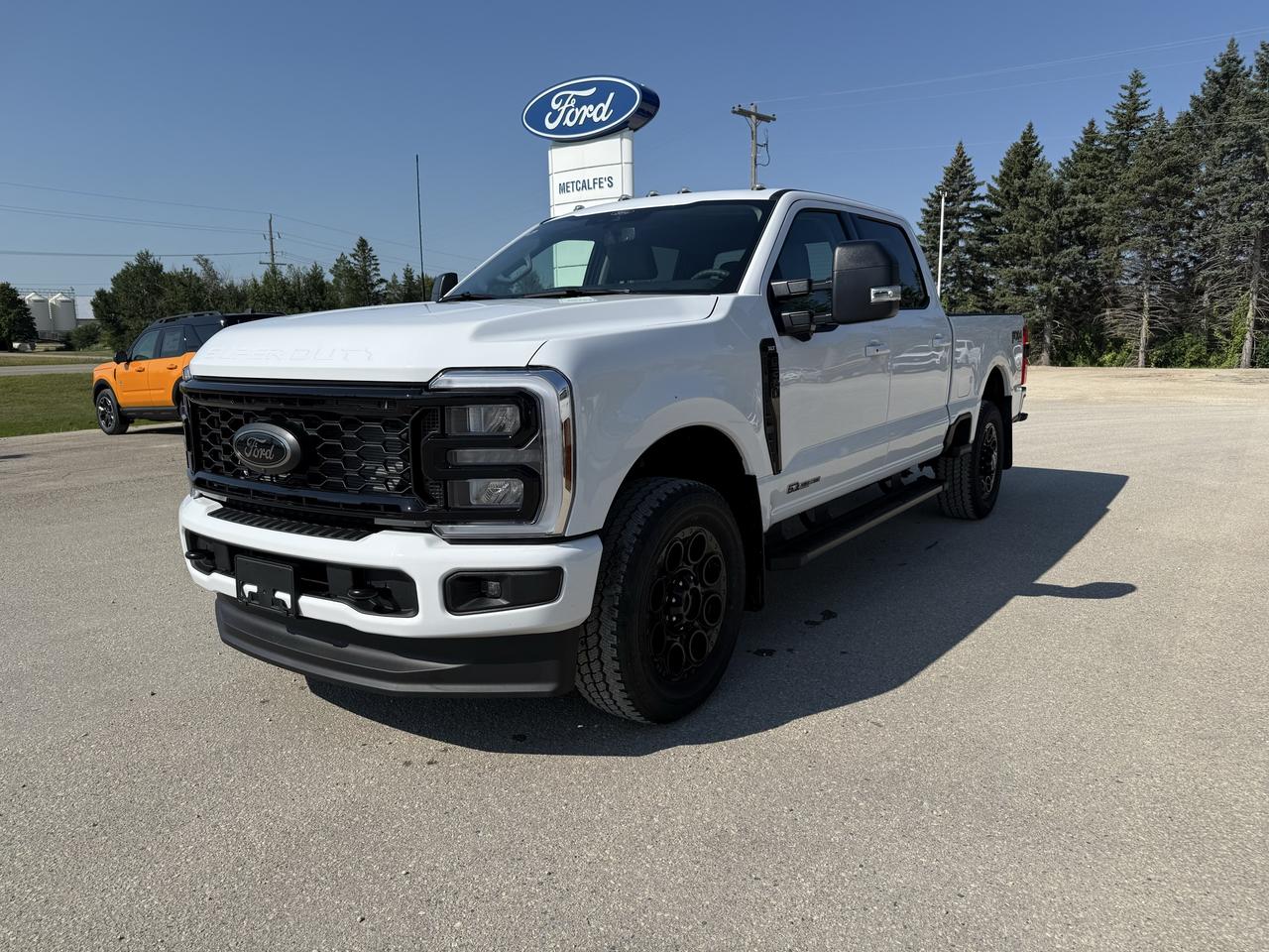 2026 Ford F-250 Super Duty SRW XLT 4WD CREW CAB 6.75' BOX Photo3