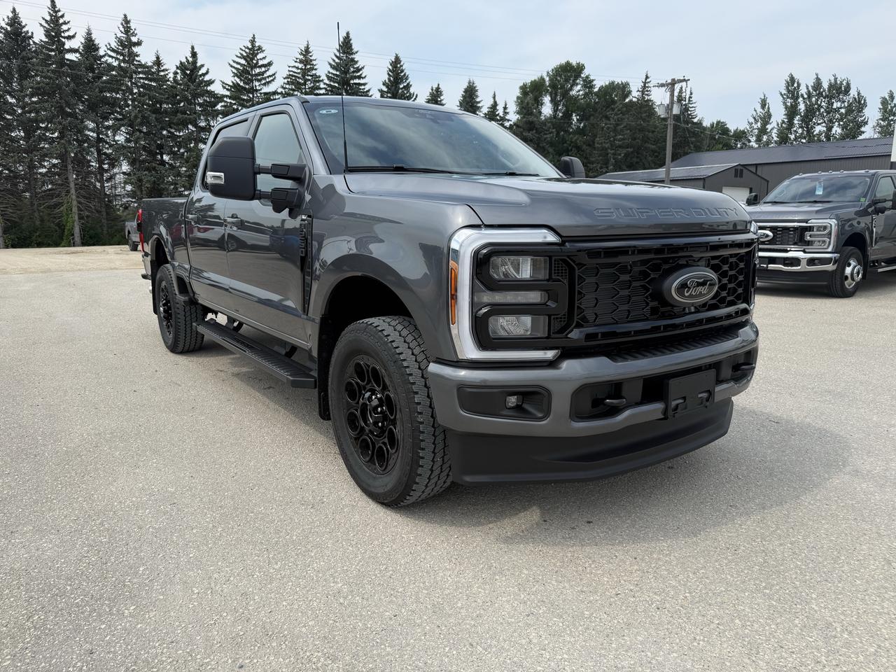 2026 Ford F-250 Super Duty SRW XLT 4WD CREW CAB 6.75' BOX Photo1