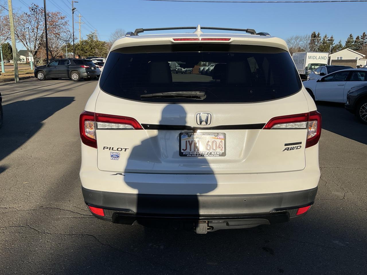 2021 Honda Pilot Touring Photo4