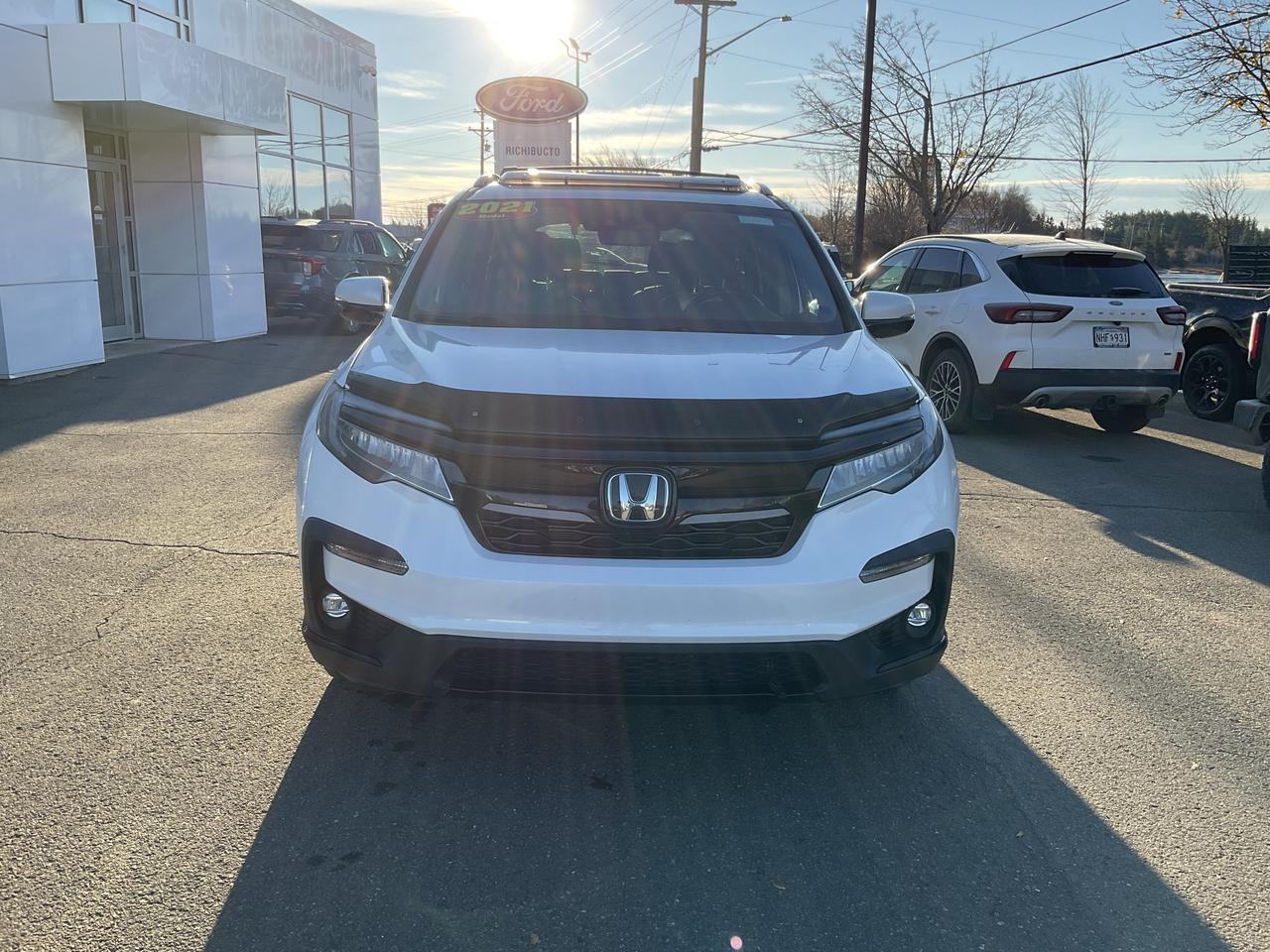 2021 Honda Pilot Touring Photo1