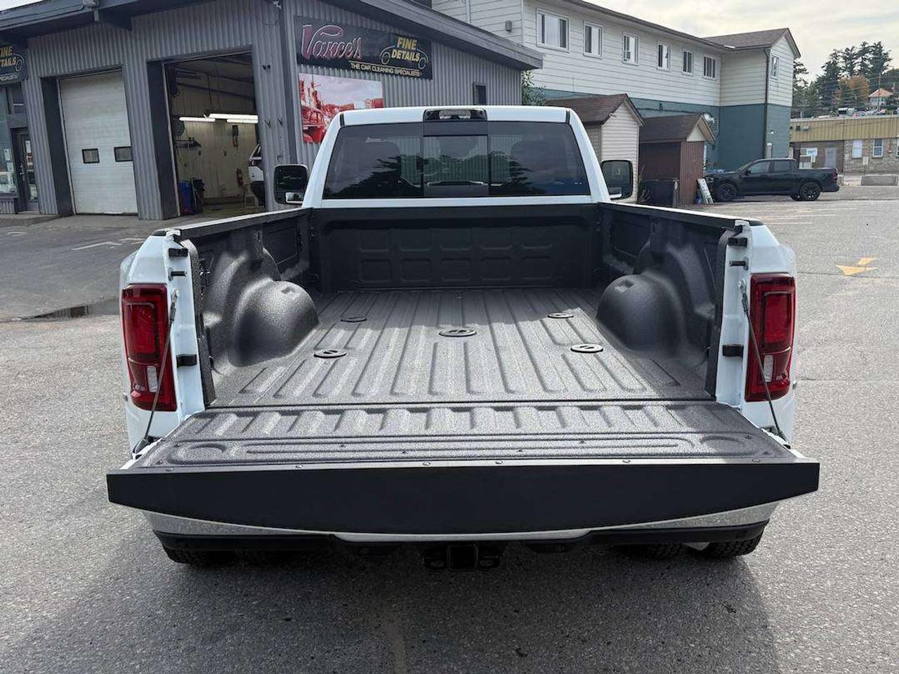 2026 RAM 3500 Big Horn 4x4 Photo