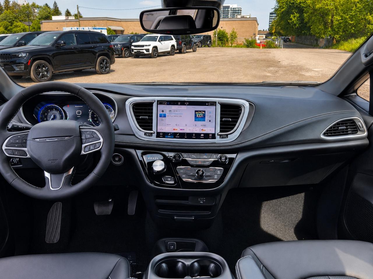 2027 Chrysler Pacifica SELECT | Leather | S APP PKG | Safety | Sunroof Photo