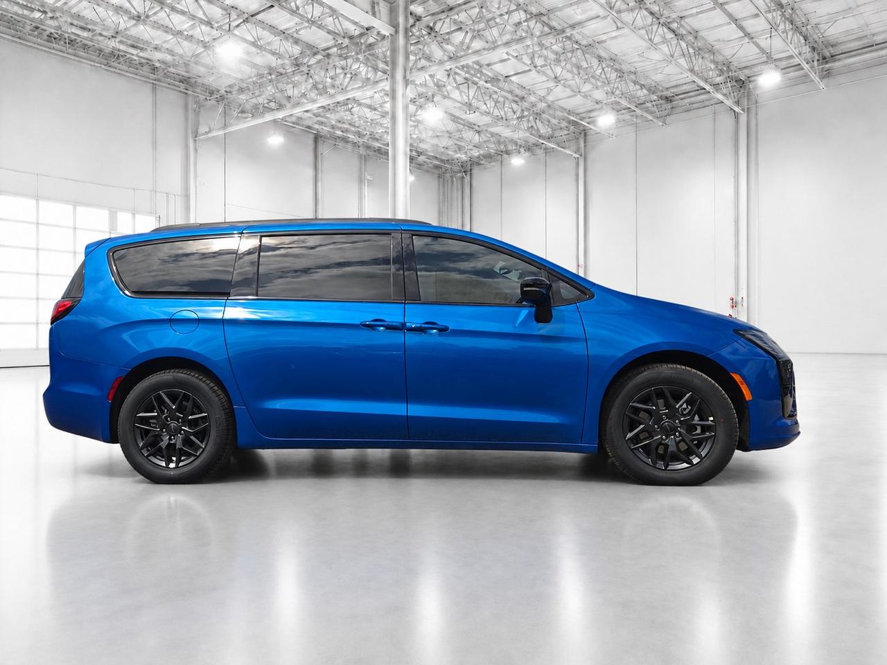2027 Chrysler Pacifica SELECT | Sunroof | Safety | Family Tech Grp | Photo