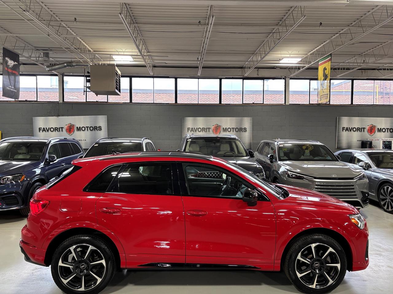 2022 Audi Q3 Technik|QUATTRO|S-LINE|NAV|SONOSAUDIO|AMBIENT|PANO Photo