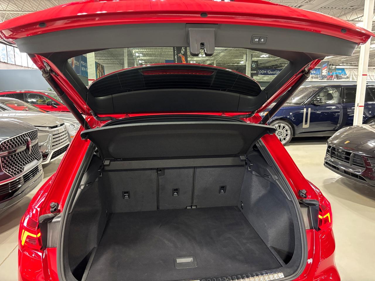 2022 Audi Q3 Technik|QUATTRO|S-LINE|NAV|SONOSAUDIO|AMBIENT|PANO Photo