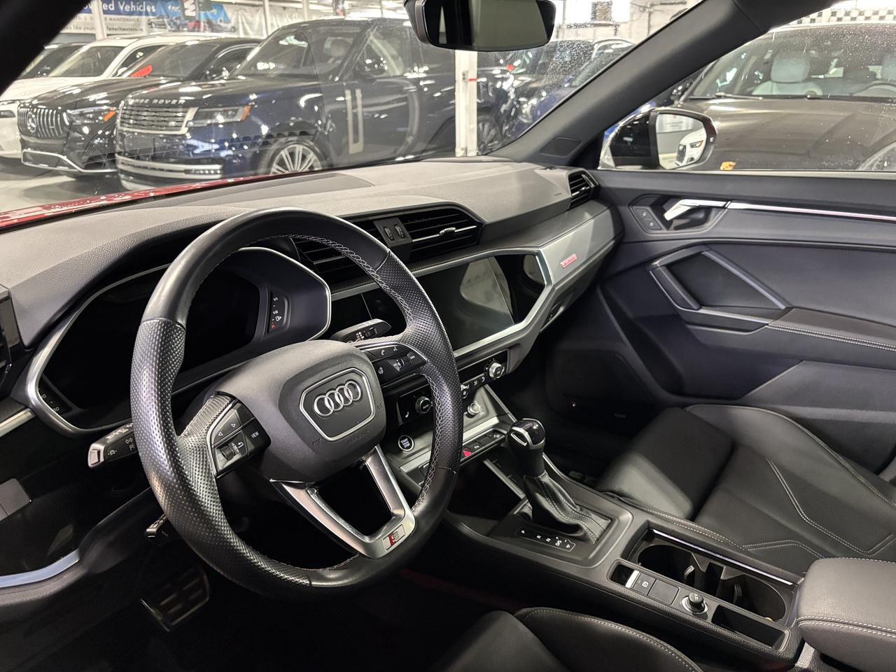 2022 Audi Q3 Technik|QUATTRO|S-LINE|NAV|SONOSAUDIO|AMBIENT|PANO Photo