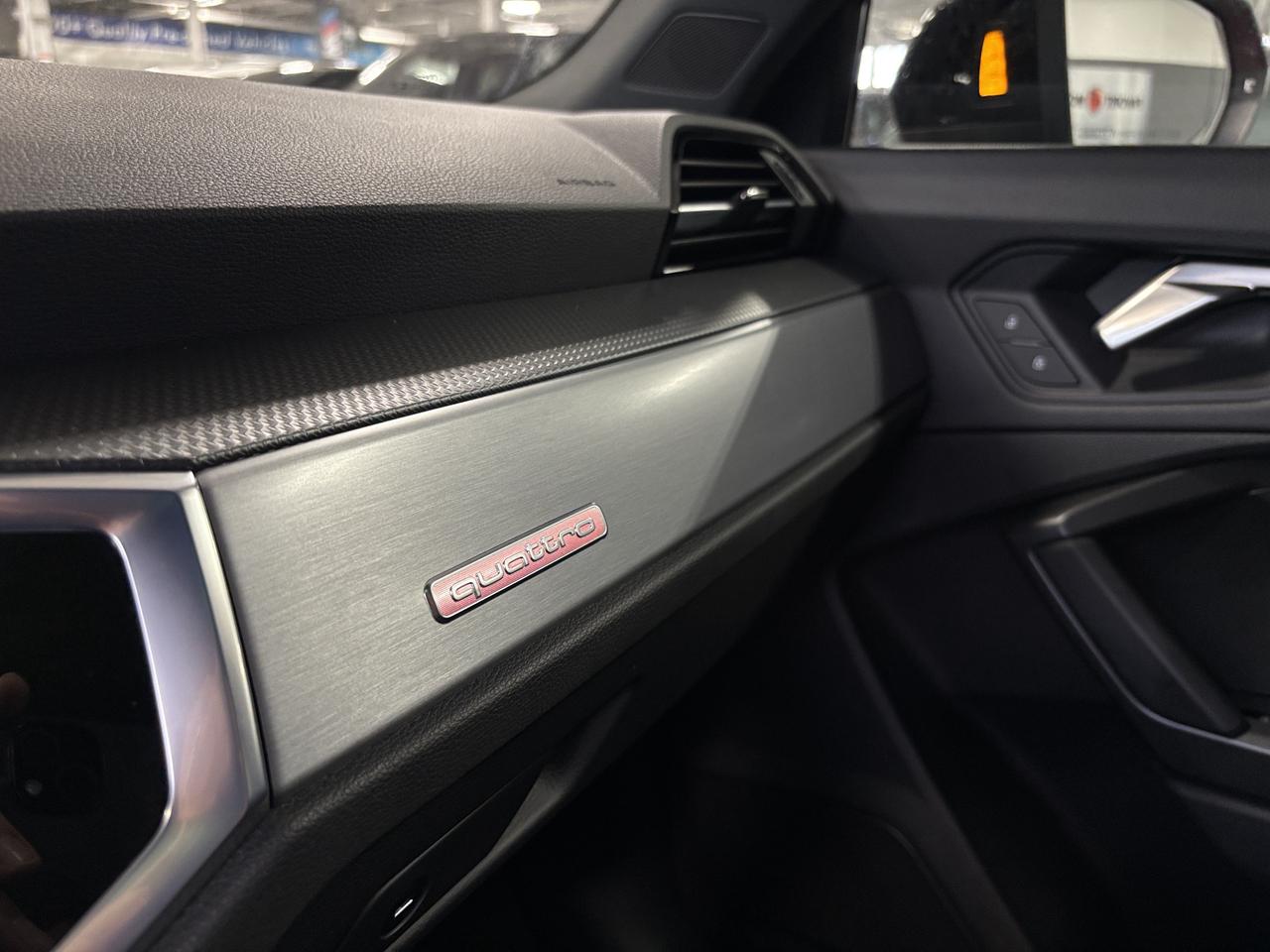 2022 Audi Q3 Technik|QUATTRO|S-LINE|NAV|SONOSAUDIO|AMBIENT|PANO Photo