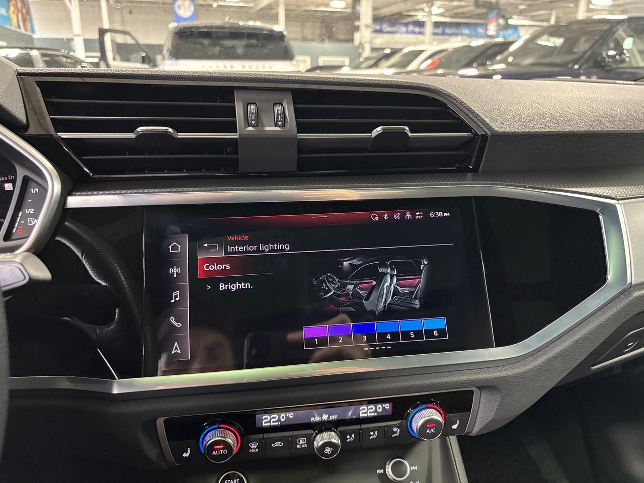 2022 Audi Q3 Technik|QUATTRO|S-LINE|NAV|SONOSAUDIO|AMBIENT|PANO Photo