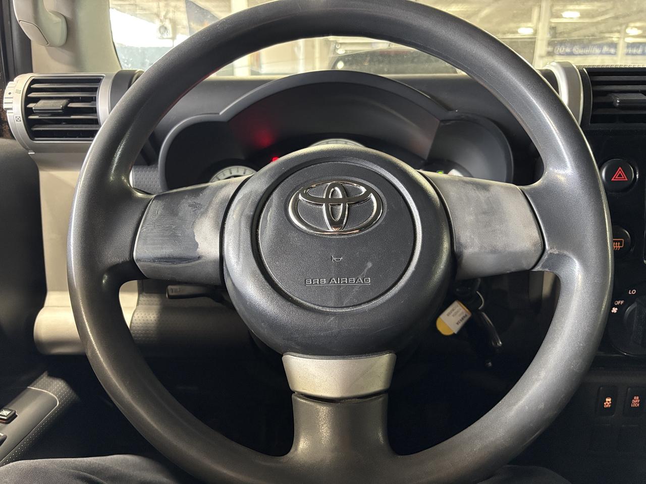 2010 Toyota FJ Cruiser 4WD|V6|AUTOMATIC|LEATHER|ALLOYS|RADIO| Photo
