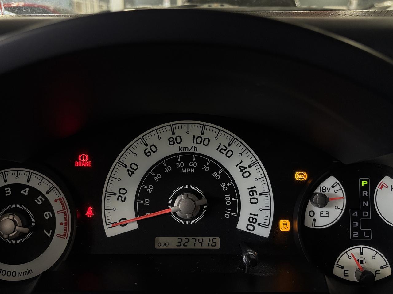 2010 Toyota FJ Cruiser 4WD|V6|AUTOMATIC|LEATHER|ALLOYS|RADIO| Photo