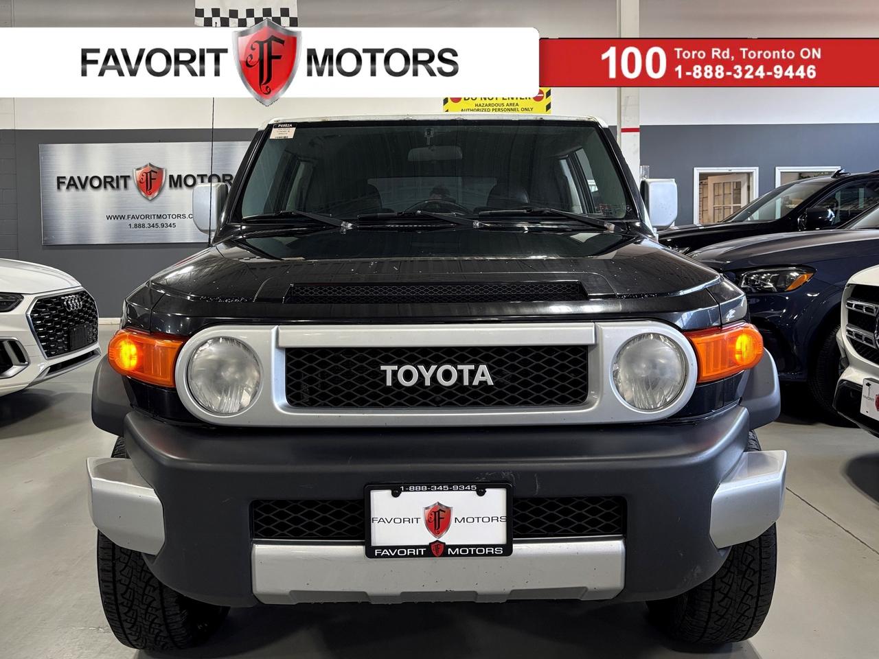 2010 Toyota FJ Cruiser 4WD|V6|AUTOMATIC|LEATHER|ALLOYS|RADIO| Photo0